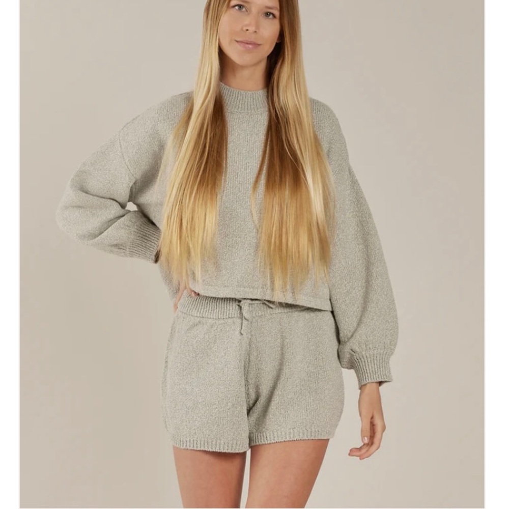 Rylee + Cru sweater and shorts set